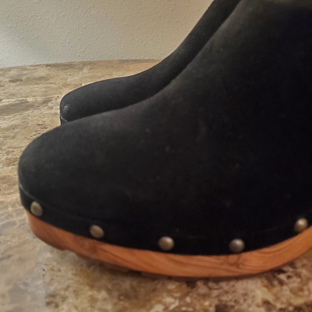 Kork Ease sz 10M black Suede Leather Clogs Studded faux Wood chunky heels retro - Picture 5 of 14